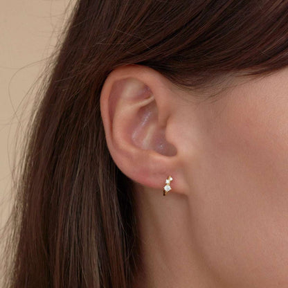 Sprinkle Crystal Huggie Hoops In Gold - LÉA