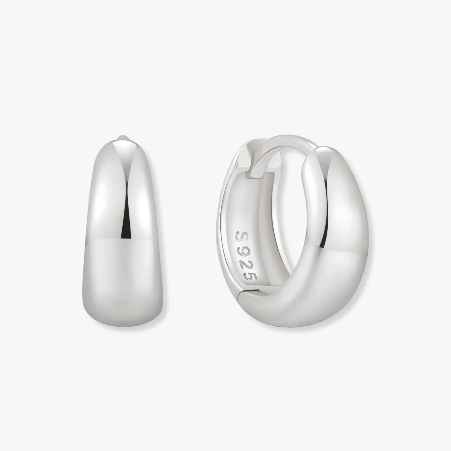 Tapered Huggie Hoops In Silver - LÉA