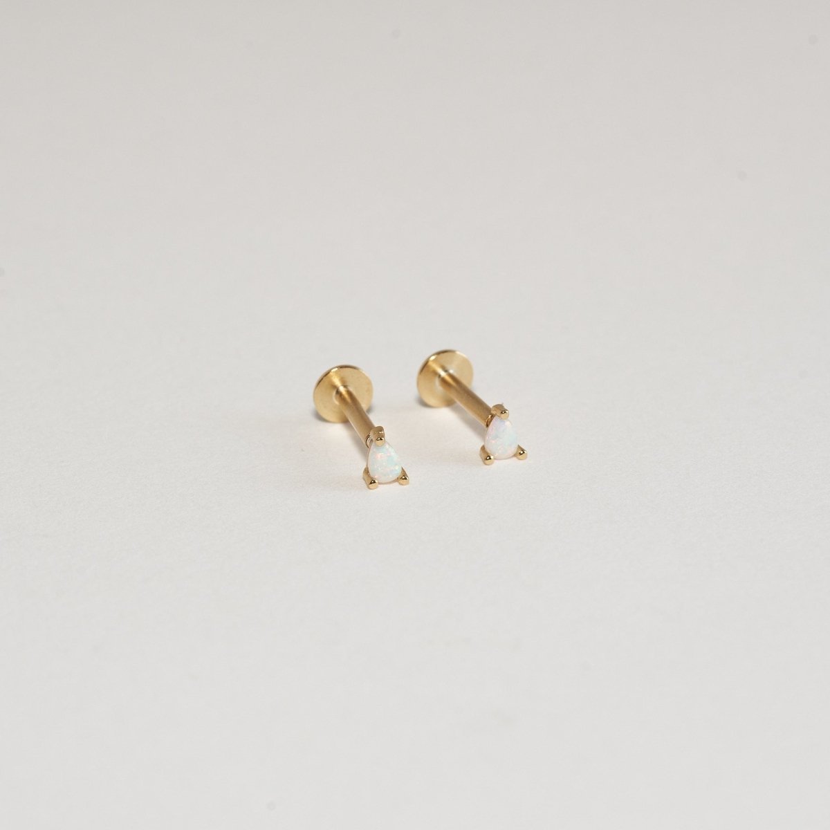 Teardrop Opal Labret Studs In Gold - LÉA