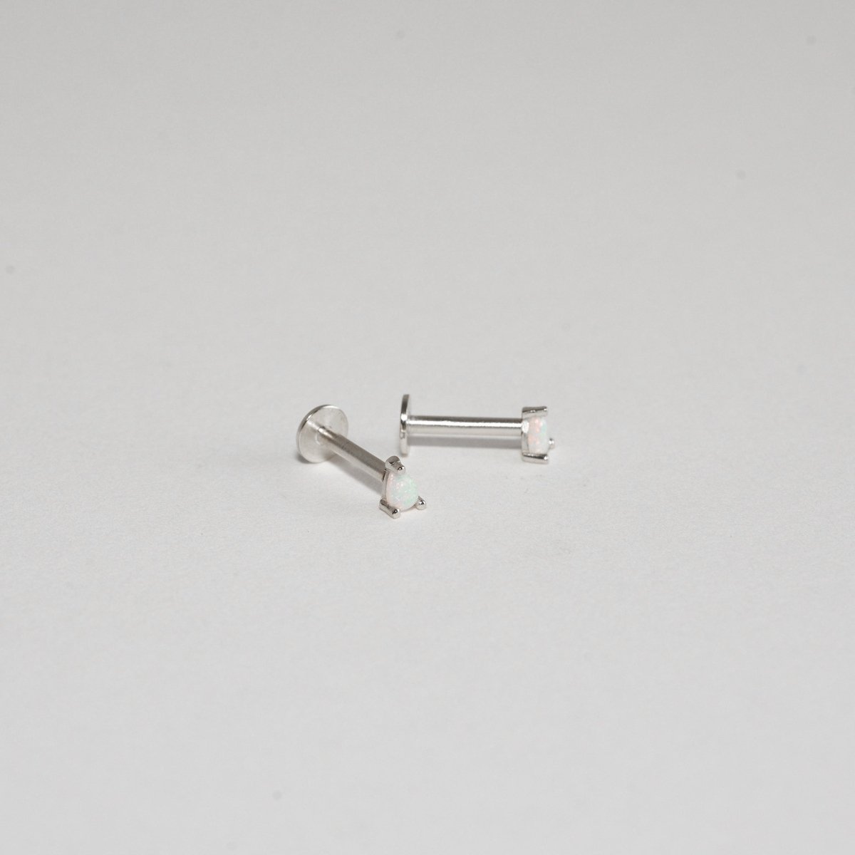Teardrop Opal Labret Studs In Silver - LÉA