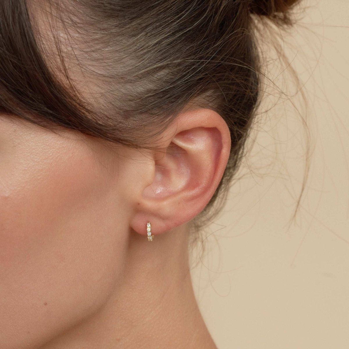White Opal Huggie Hoops In Gold - LÉA